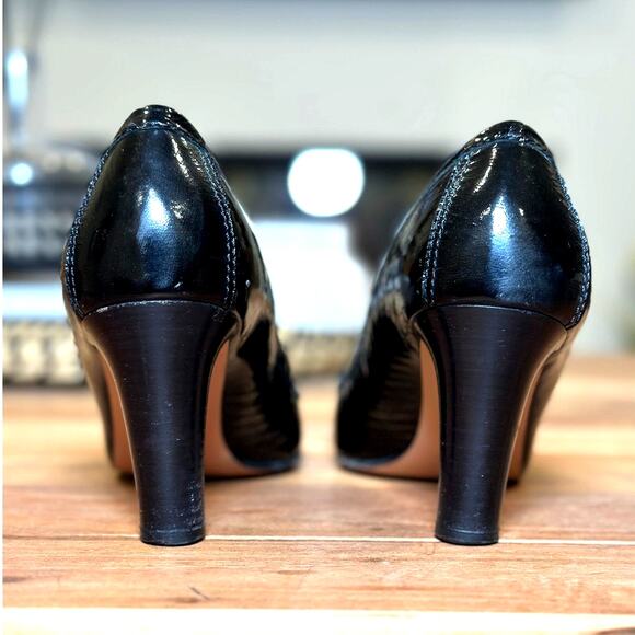 COACH | US 9.5 B | HANAH Gold Lined Black Patent Leather Pump 3-inch Heel A3848 - Picture 7 of 11